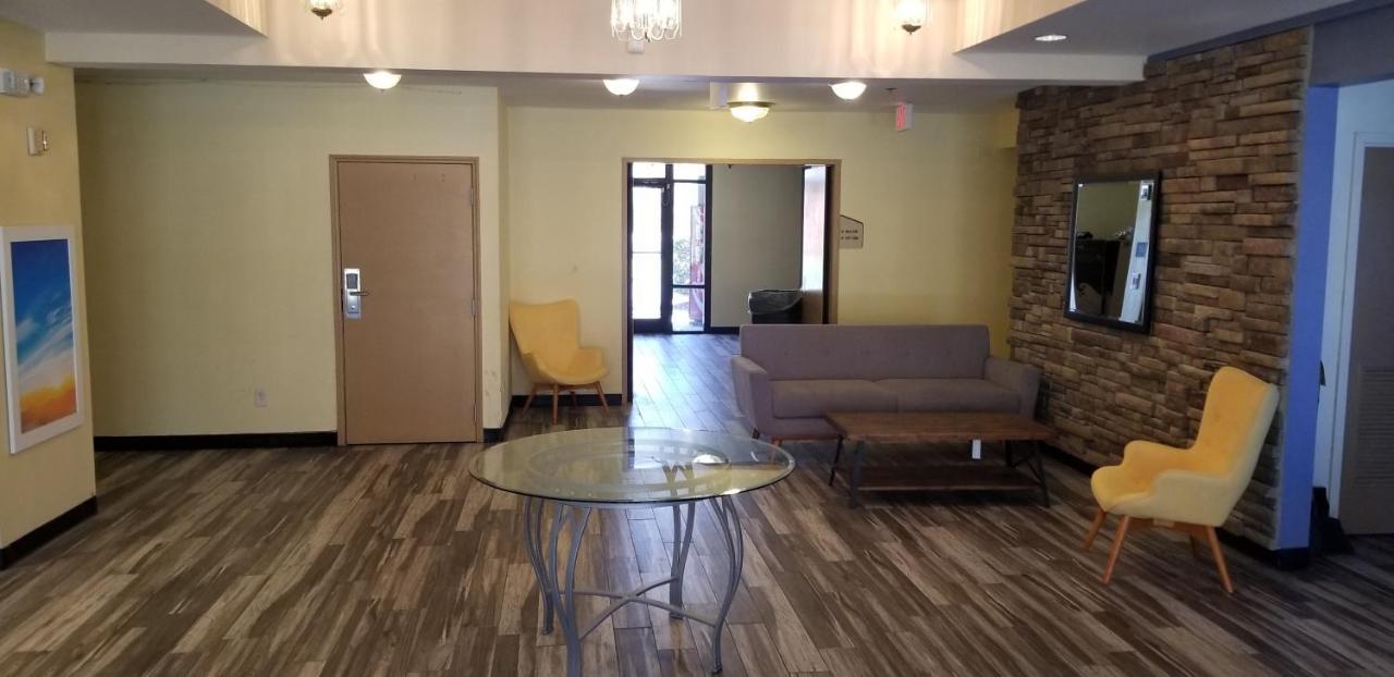 Days Inn By Wyndham Macon I-75 North Bagian luar foto